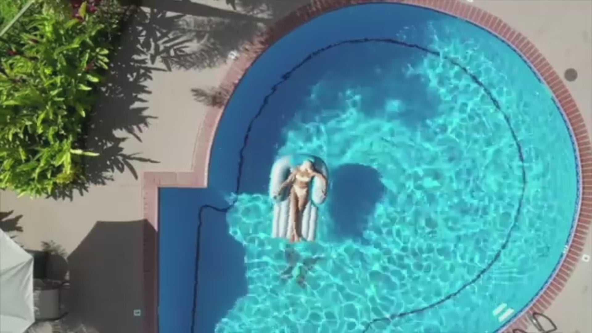 Load video: 
